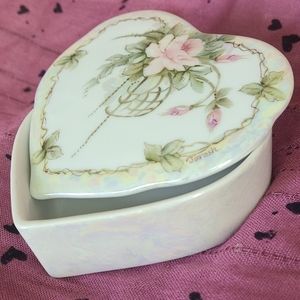 Beautifu 2 piece "JAROSH" Hand Painted Trinket Box